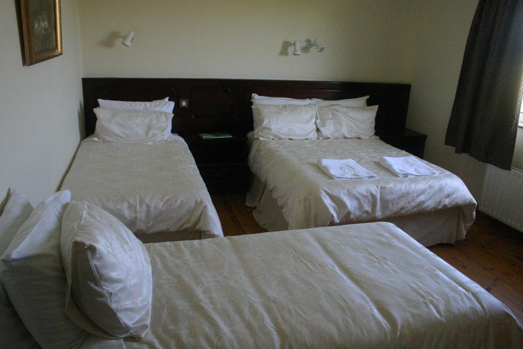 Portarra Lodge Guesthouse Moycullen 客房 照片