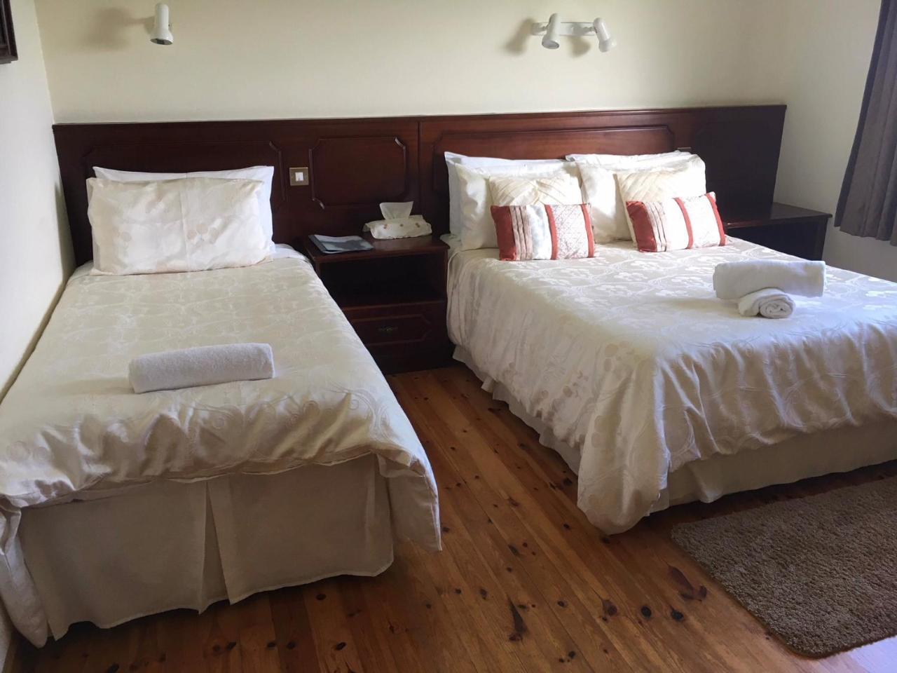 Portarra Lodge Guesthouse Moycullen 外观 照片